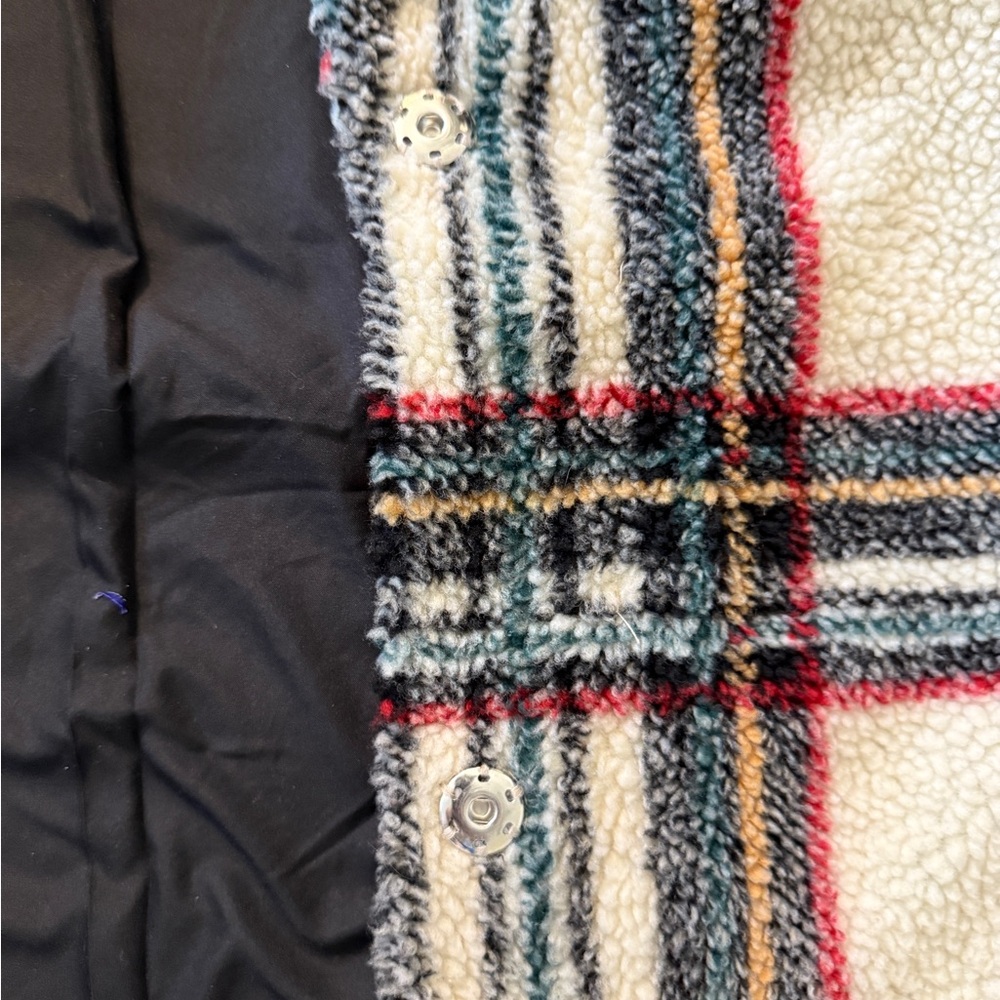 NWT Carolina Belle Montreal woman’s plaid Sherpa jacket XS - Picture 10 of 16
